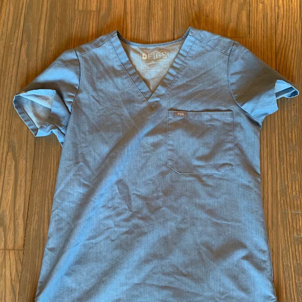 FIGS CATARINA SCRUB TOP- XS